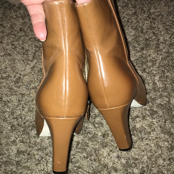 CLARKS real leather platform rust color booties - Picture 5 of 10